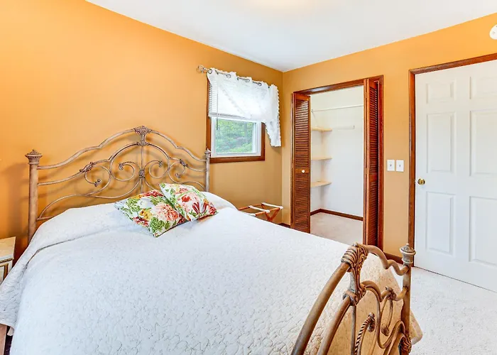 Watch The Sunrise At Quaint Lake-view Hébergement de vacances Peoria